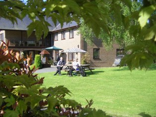 Acorn Court Garden area